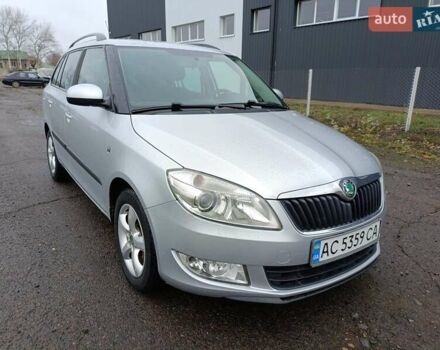 Серый Шкода Фабия, объемом двигателя 1.6 л и пробегом 302 тыс. км за 6350 $, фото 3 на Automoto.ua