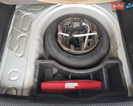 Серый Шкода Фабия, объемом двигателя 1.39 л и пробегом 181 тыс. км за 6350 $, фото 21 на Automoto.ua