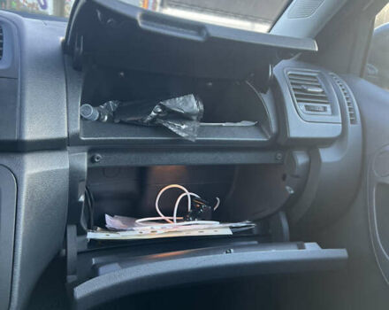 Сірий Шкода Фабія, об'ємом двигуна 1.2 л та пробігом 300 тис. км за 4399 $, фото 32 на Automoto.ua