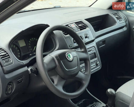 Шкода Фабия 2011 в Трускавце на Automoto.ua Серый Шкода Фабия, объемом двигателя 1.6 л и пробегом 242 тыс. км за 5950 $, фото 71 на Automoto.ua