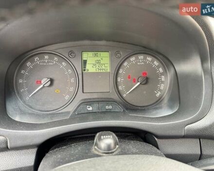 Шкода Фабия 2011 в Стрые на Automoto.ua Серый Шкода Фабия, объемом двигателя 1.6 л и пробегом 291 тыс. км за 5500 $, фото 10 на Automoto.ua