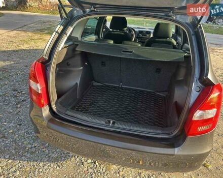 Серый Шкода Фабия, объемом двигателя 1.2 л и пробегом 203 тыс. км за 7500 $, фото 14 на Automoto.ua