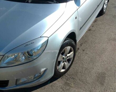 Серый Шкода Фабия, объемом двигателя 1.4 л и пробегом 218 тыс. км за 5000 $, фото 3 на Automoto.ua