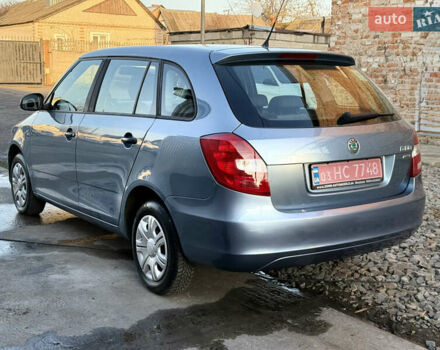 Сірий Шкода Фабія, об'ємом двигуна 1.2 л та пробігом 199 тис. км за 5000 $, фото 3 на Automoto.ua