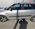Сірий Шкода Фабія, об'ємом двигуна 1.6 л та пробігом 327 тис. км за 5500 $, фото 1 на Automoto.ua