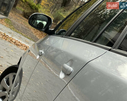 Шкода Фабия 2011 в Трускавце на Automoto.ua Серый Шкода Фабия, объемом двигателя 1.6 л и пробегом 242 тыс. км за 5950 $, фото 56 на Automoto.ua