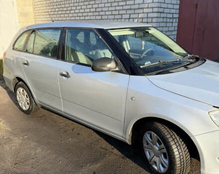 Серый Шкода Фабия, объемом двигателя 1.6 л и пробегом 350 тыс. км за 2499 $, фото 1 на Automoto.ua