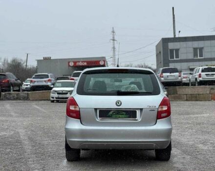 Серый Шкода Фабия, объемом двигателя 1.6 л и пробегом 218 тыс. км за 5499 $, фото 3 на Automoto.ua