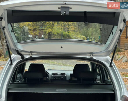 Шкода Фабия 2011 в Трускавце на Automoto.ua Серый Шкода Фабия, объемом двигателя 1.6 л и пробегом 242 тыс. км за 5950 $, фото 97 на Automoto.ua