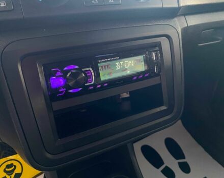 Серый Шкода Фабия, объемом двигателя 1.6 л и пробегом 296 тыс. км за 6000 $, фото 16 на Automoto.ua