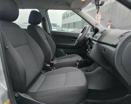 Серый Шкода Фабия, объемом двигателя 1.6 л и пробегом 304 тыс. км за 5490 $, фото 22 на Automoto.ua