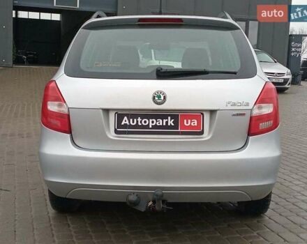 Серый Шкода Фабия, объемом двигателя 1.6 л и пробегом 304 тыс. км за 5490 $, фото 5 на Automoto.ua