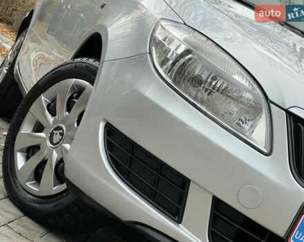 Шкода Фабия 2011 в Трускавце на Automoto.ua Серый Шкода Фабия, объемом двигателя 1.6 л и пробегом 242 тыс. км за 5950 $, фото 7 на Automoto.ua