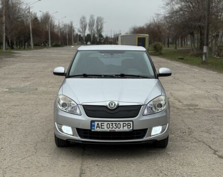 Сірий Шкода Фабія, об'ємом двигуна 1.2 л та пробігом 201 тис. км за 5500 $, фото 1 на Automoto.ua