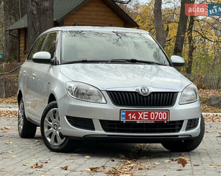 Шкода Фабия 2011 в Трускавце на Automoto.ua Серый Шкода Фабия, объемом двигателя 1.6 л и пробегом 242 тыс. км за 5950 $, фото 15 на Automoto.ua