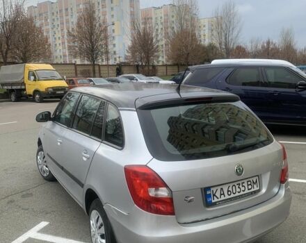 Серый Шкода Фабия, объемом двигателя 1.4 л и пробегом 300 тыс. км за 4200 $, фото 4 на Automoto.ua