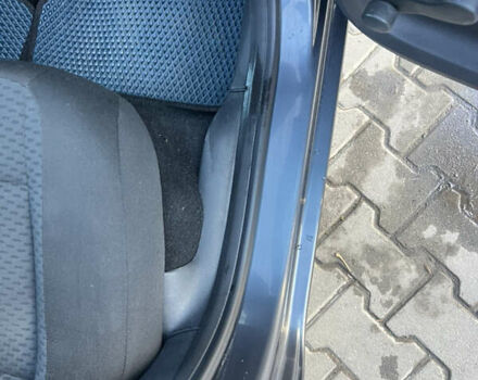 Сірий Шкода Фабія, об'ємом двигуна 1.2 л та пробігом 300 тис. км за 4399 $, фото 20 на Automoto.ua