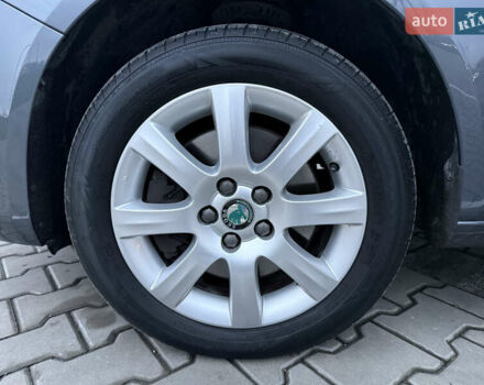 Серый Шкода Фабия, объемом двигателя 1.2 л и пробегом 161 тыс. км за 6600 $, фото 38 на Automoto.ua