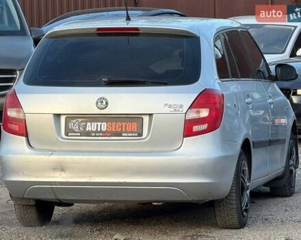 Серый Шкода Фабия, объемом двигателя 1.39 л и пробегом 330 тыс. км за 4600 $, фото 9 на Automoto.ua