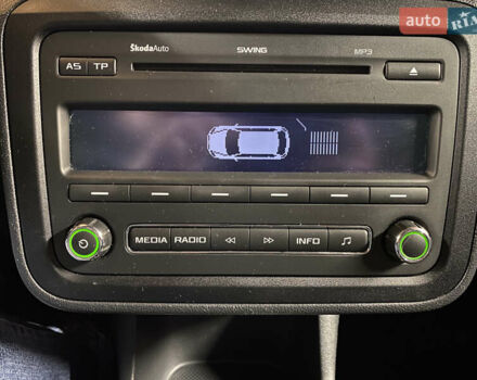 Серый Шкода Фабия, объемом двигателя 1.2 л и пробегом 185 тыс. км за 6000 $, фото 16 на Automoto.ua