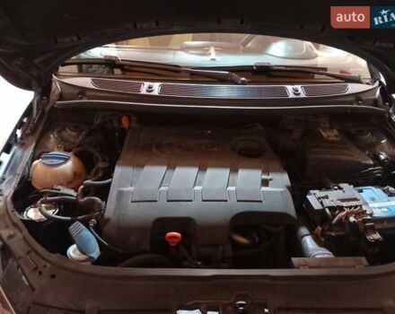 Сірий Шкода Фабія, об'ємом двигуна 1.6 л та пробігом 274 тис. км за 5200 $, фото 4 на Automoto.ua