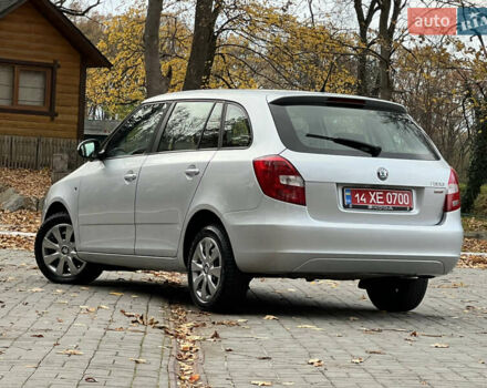 Шкода Фабия 2011 в Трускавце на Automoto.ua Серый Шкода Фабия, объемом двигателя 1.6 л и пробегом 242 тыс. км за 5950 $, фото 50 на Automoto.ua