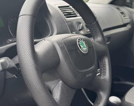 Сірий Шкода Фабія, об'ємом двигуна 1.39 л та пробігом 224 тис. км за 5250 $, фото 11 на Automoto.ua