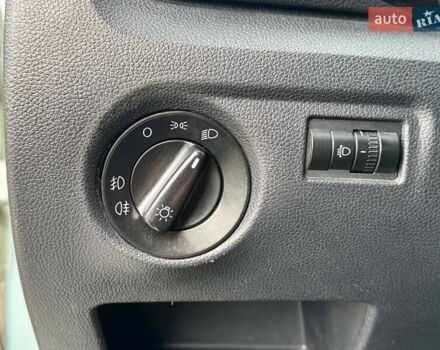 Сірий Шкода Фабія, об'ємом двигуна 1.2 л та пробігом 151 тис. км за 6700 $, фото 34 на Automoto.ua