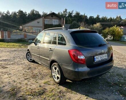 Серый Шкода Фабия, объемом двигателя 1.2 л и пробегом 203 тыс. км за 7500 $, фото 7 на Automoto.ua