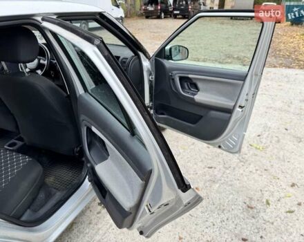 Шкода Фабия 2011 в Стрые на Automoto.ua Серый Шкода Фабия, объемом двигателя 1.6 л и пробегом 291 тыс. км за 5500 $, фото 13 на Automoto.ua