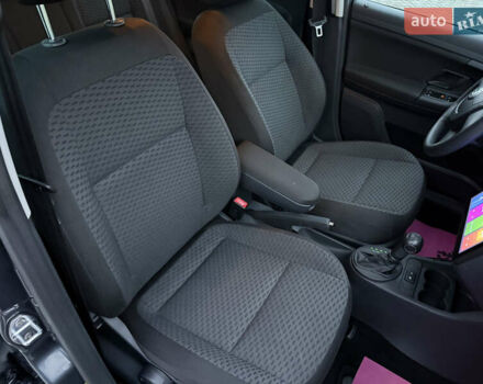 Серый Шкода Фабия, объемом двигателя 1.2 л и пробегом 161 тыс. км за 6600 $, фото 16 на Automoto.ua