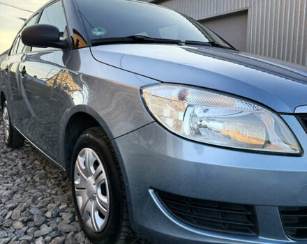 Сірий Шкода Фабія, об'ємом двигуна 1.2 л та пробігом 199 тис. км за 5000 $, фото 9 на Automoto.ua