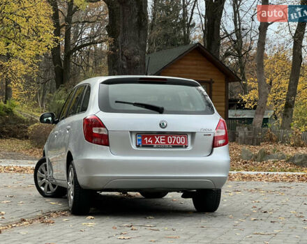 Шкода Фабия 2011 в Трускавце на Automoto.ua Серый Шкода Фабия, объемом двигателя 1.6 л и пробегом 242 тыс. км за 5950 $, фото 44 на Automoto.ua