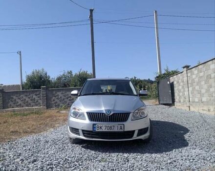 Сірий Шкода Фабія, об'ємом двигуна 1.2 л та пробігом 150 тис. км за 5500 $, фото 4 на Automoto.ua