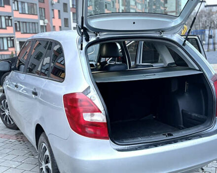 Серый Шкода Фабия, объемом двигателя 1.6 л и пробегом 259 тыс. км за 6200 $, фото 26 на Automoto.ua