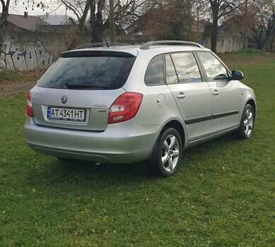 Серый Шкода Фабия, объемом двигателя 1.6 л и пробегом 205 тыс. км за 6650 $, фото 4 на Automoto.ua