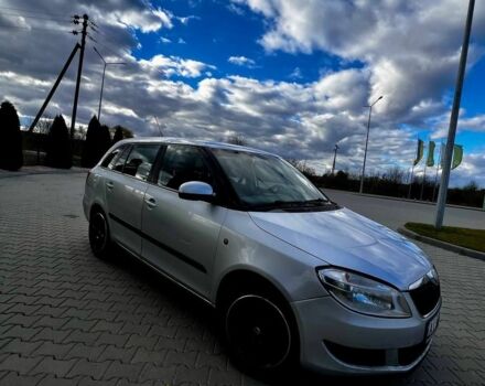 Шкода Фабия 2011 в Виннице на Automoto.ua Серый Шкода Фабия, объемом двигателя 1.6 л и пробегом 400 тыс. км за 4700 $, фото 1 на Automoto.ua