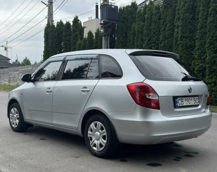Сірий Шкода Фабія, об'ємом двигуна 1.39 л та пробігом 224 тис. км за 5250 $, фото 4 на Automoto.ua