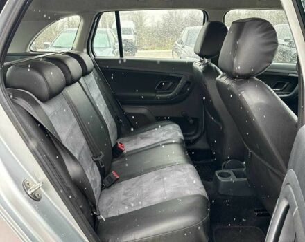 Серый Шкода Фабия, объемом двигателя 1.6 л и пробегом 218 тыс. км за 5499 $, фото 14 на Automoto.ua