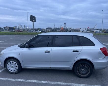 Серый Шкода Фабия, объемом двигателя 1.6 л и пробегом 340 тыс. км за 5650 $, фото 3 на Automoto.ua