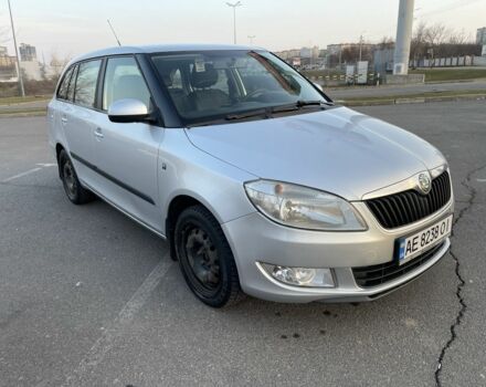 Серый Шкода Фабия, объемом двигателя 1.6 л и пробегом 219 тыс. км за 6000 $, фото 1 на Automoto.ua