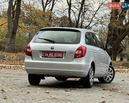 Шкода Фабия 2011 в Трускавце на Automoto.ua Серый Шкода Фабия, объемом двигателя 1.6 л и пробегом 242 тыс. км за 5950 $, фото 37 на Automoto.ua