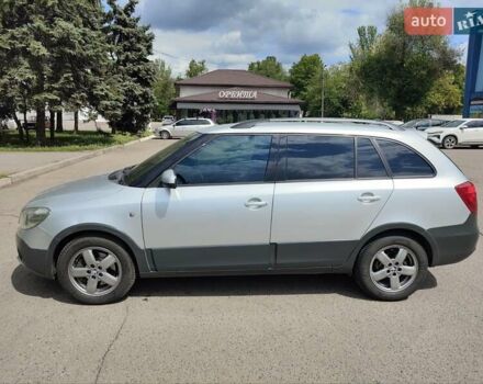 Серый Шкода Фабия, объемом двигателя 1.6 л и пробегом 227 тыс. км за 7500 $, фото 2 на Automoto.ua