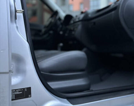 Серый Шкода Фабия, объемом двигателя 1.6 л и пробегом 259 тыс. км за 6200 $, фото 16 на Automoto.ua