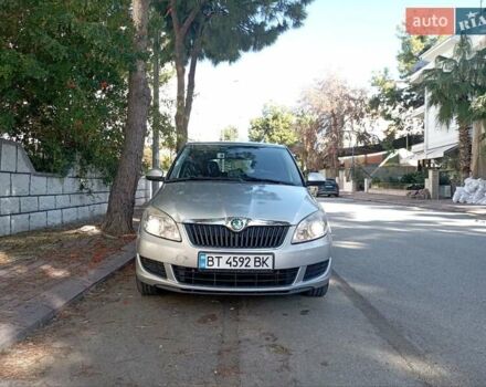 Серый Шкода Фабия, объемом двигателя 1.39 л и пробегом 160 тыс. км за 4700 $, фото 28 на Automoto.ua