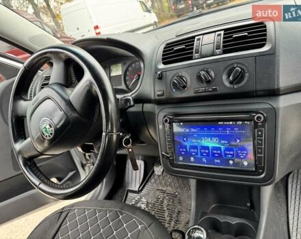 Шкода Фабия 2011 в Стрые на Automoto.ua Серый Шкода Фабия, объемом двигателя 1.6 л и пробегом 291 тыс. км за 5500 $, фото 1 на Automoto.ua