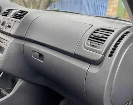 Серый Шкода Фабия, объемом двигателя 1.4 л и пробегом 195 тыс. км за 6200 $, фото 14 на Automoto.ua