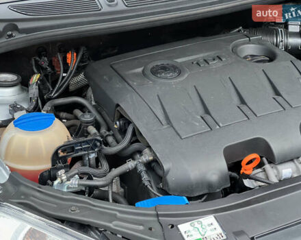 Шкода Фабия 2011 в Трускавце на Automoto.ua Серый Шкода Фабия, объемом двигателя 1.6 л и пробегом 242 тыс. км за 5950 $, фото 108 на Automoto.ua