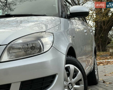 Шкода Фабия 2011 в Трускавце на Automoto.ua Серый Шкода Фабия, объемом двигателя 1.6 л и пробегом 242 тыс. км за 5950 $, фото 22 на Automoto.ua