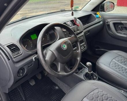 Серый Шкода Фабия, объемом двигателя 1.6 л и пробегом 240 тыс. км за 6300 $, фото 7 на Automoto.ua